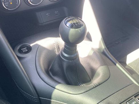 Used 2024 Nissan Z Performance w/ Floor Mat Package image 18