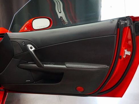 Used 2013 Chevrolet Corvette Grand Sport w/ 2LT Preferred Equipment Group RWD image 36