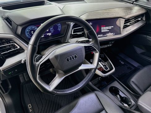 Used 2023 Audi Q4 e-tron Prestige AWD/4WD image 13