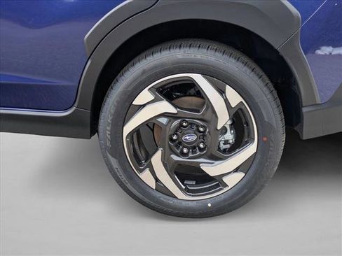 New 2026 Subaru Crosstrek 2.5i Limited w/ Crosstrek Mirror Package AWD/4WD image 18