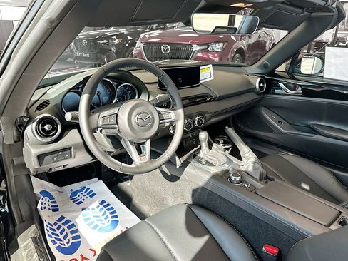 New 2025 MAZDA MX-5 Miata Grand Touring w/ Weather Package image 13