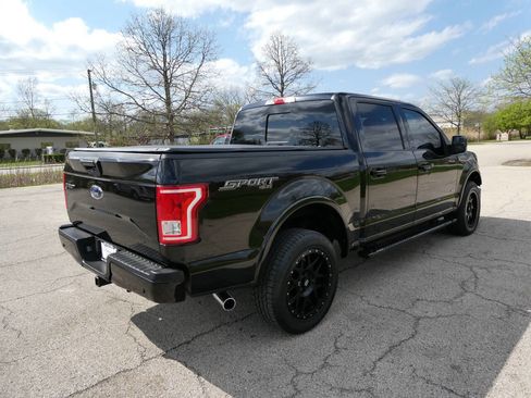 Used 2017 Ford F150 XLT w/ Equipment Group 302A Luxury AWD/4WD image 5