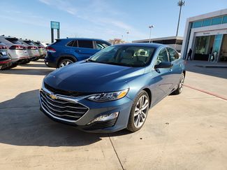 Used 2024 Chevrolet Malibu LT video 3