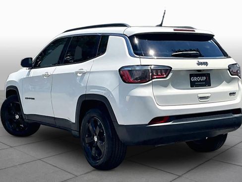 Used 2018 Jeep Compass Latitude w/ Popular Equipment Group FWD image 12