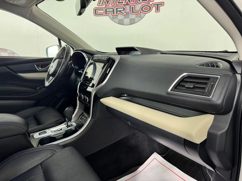 Used 2022 Subaru Ascent Limited w/ Technology Package AWD/4WD image 12