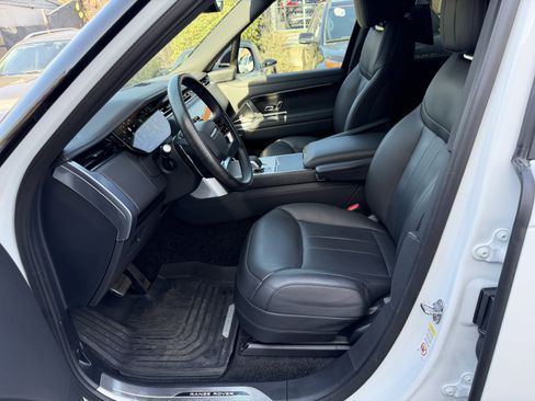 Used 2025 Land Rover Range Rover Long Wheelbase SE image 35