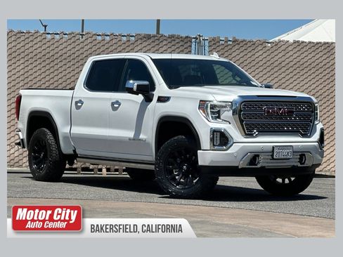 Used 2022 GMC Sierra 1500 Denali w/ Denali Reserve Package AWD/4WD image 1