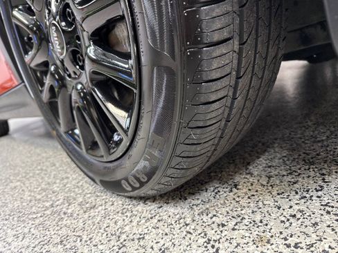 Used 2019 MINI Cooper S w/ Premium Package image 72