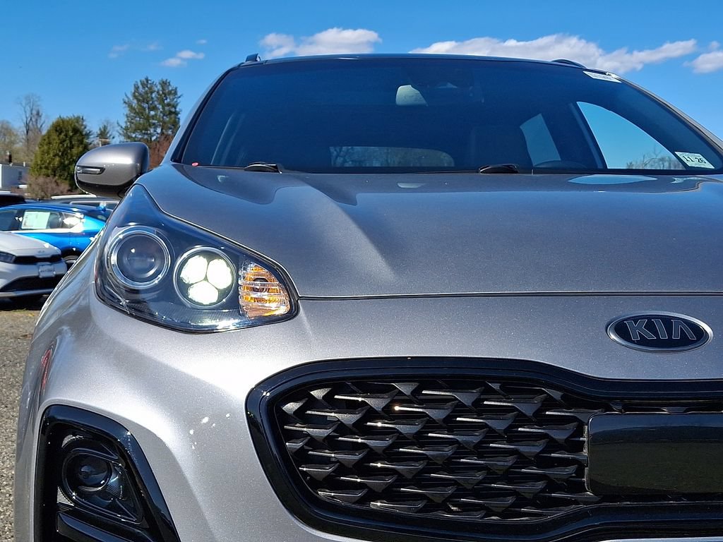 Used 2022 Kia Sportage Nightfall Edition w/ Nighfall AWD Premium Package image 10