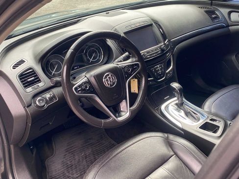 Used 2017 Buick Regal Sport Touring FWD image 12