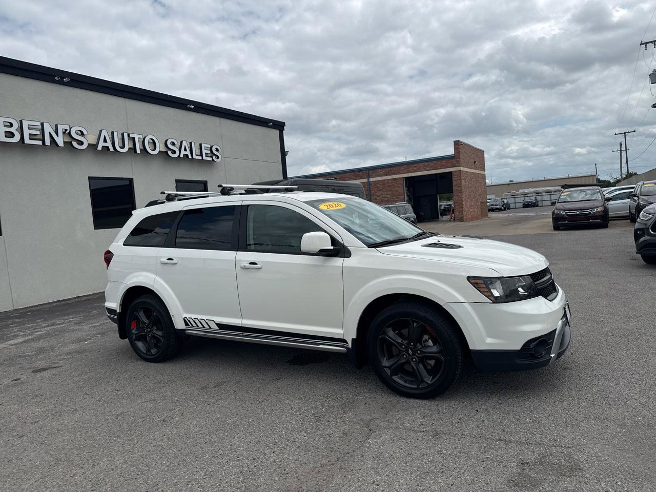 Used 2020 Dodge Journey Crossroad w/ Popular Equipment Group FWD image 4
