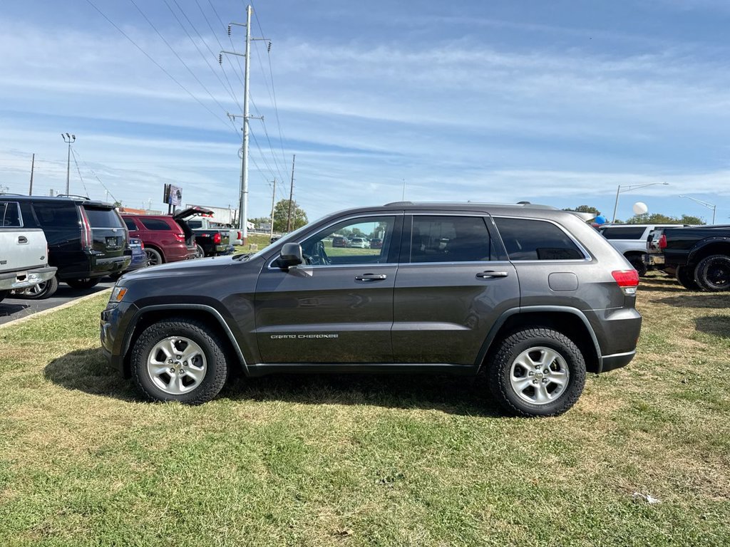 Used 2014 Jeep Grand Cherokee Laredo w/ Quick Order Package 23E AWD/4WD image 3