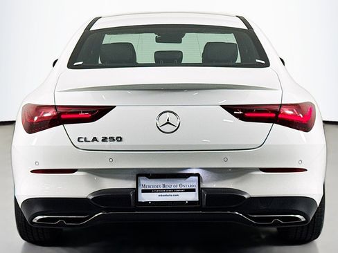 Certified 2025 Mercedes-Benz CLA 250 image 4
