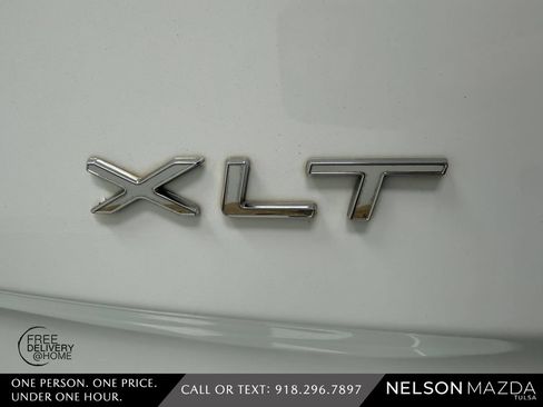 Used 2016 Ford Transit Connect XLT FWD image 16