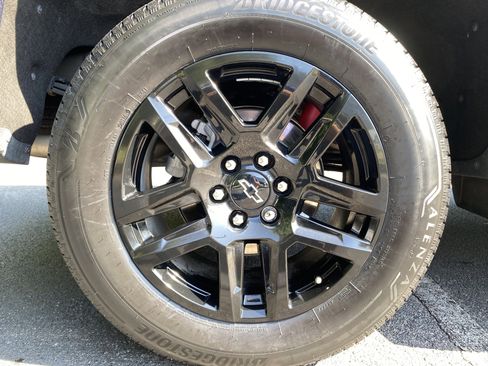 Used 2023 Chevrolet Silverado 1500 RST AWD/4WD image 43