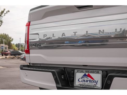 Used 2022 Ford F150 Platinum w/ Equipment Group 701A High AWD/4WD image 29