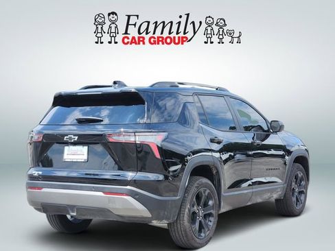 Used 2026 Chevrolet Equinox LT w/ Midnight Edition FWD image 4