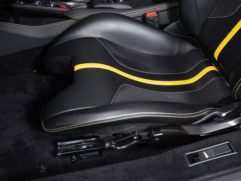 Certified 2021 Ferrari F8 Tributo image 20