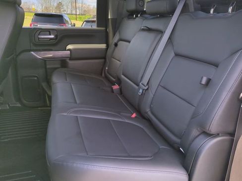 Used 2020 Chevrolet Silverado 2500 LTZ w/ Technology Package AWD/4WD image 22