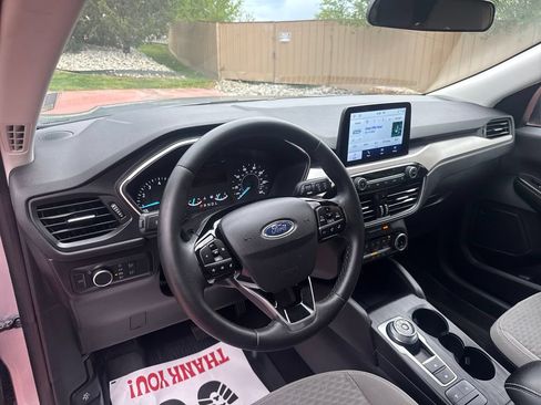 Used 2022 Ford Escape SE w/ Convenience Package AWD/4WD image 14