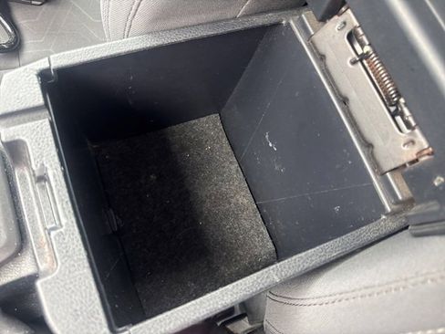 Used 2019 Toyota Tacoma TRD Sport image 14