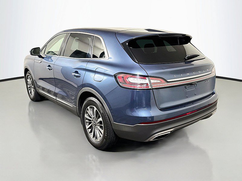 Used 2019 Lincoln Nautilus Select w/ Cargo Utility Package FWD image 5