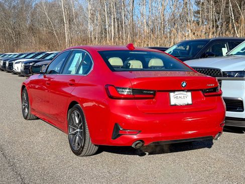 Used 2021 BMW 330i Sedan image 4