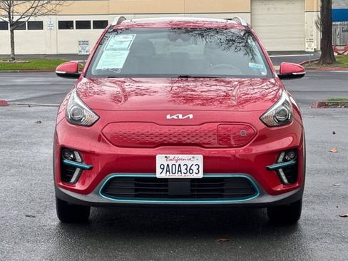 Used 2022 Kia Niro EX Premium image 9