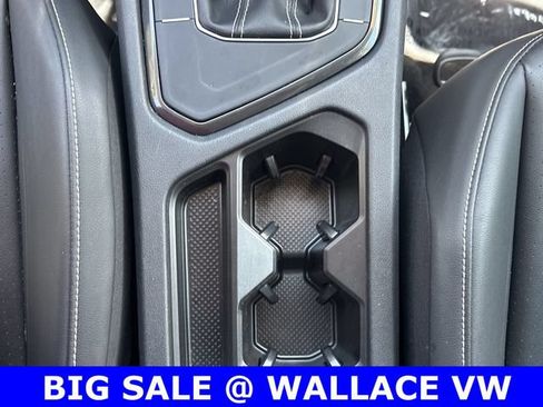 Certified 2023 Volkswagen Tiguan SE FWD image 22