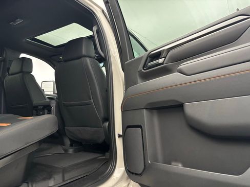 New 2026 GMC Sierra 2500 AT4 w/ AT4 Premium Plus Package image 38
