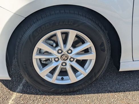 Certified 2025 Toyota Camry LE FWD image 10