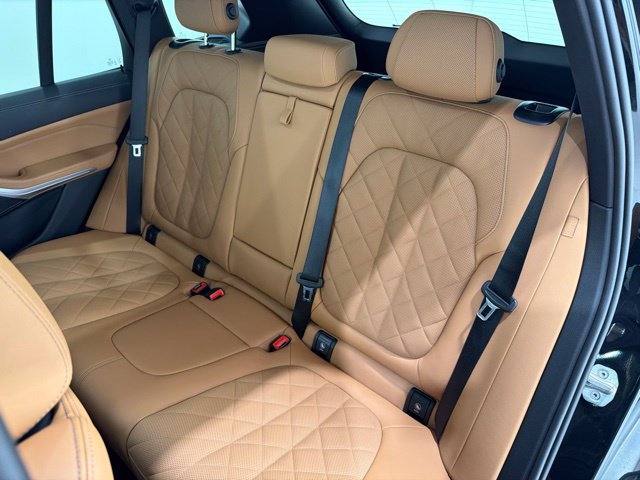 Certified 2024 BMW X5 xDrive40i w/ Parking Assistance Package AWD/4WD image 16