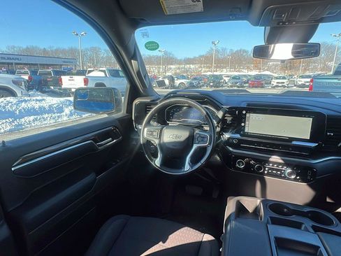 Used 2022 Chevrolet Silverado 1500 LT Trail Boss w/ Protection Package image 27