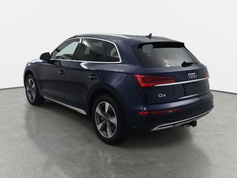 Used 2023 Audi Q5 2.0T Premium w/ Convenience Package image 7