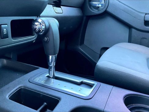 Used 2015 Nissan Xterra S image 15