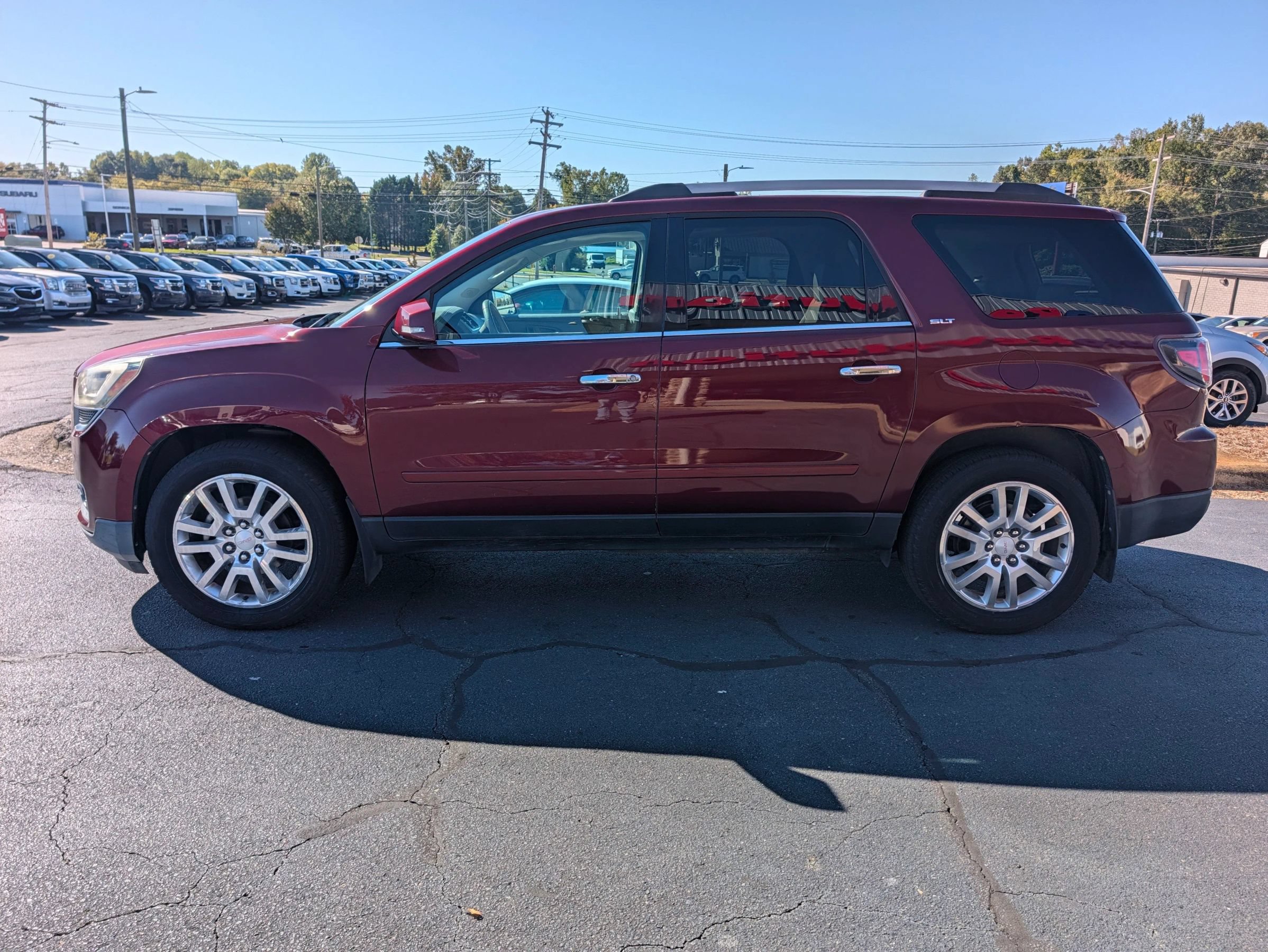 Used 2016 GMC Acadia SLT w/ Premium Edition FWD image 4