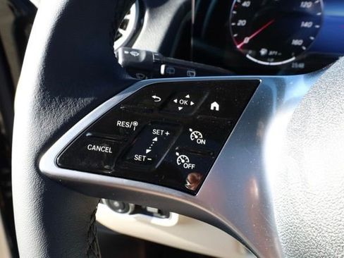 New 2026 Mercedes-Benz GLB 250 image 17