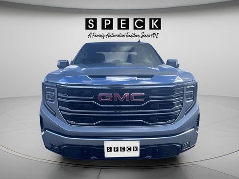 New 2026 GMC Sierra 1500 SLT AWD/4WD image 8
