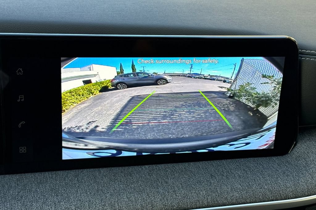 Used 2026 Nissan Kicks SV FWD image 18