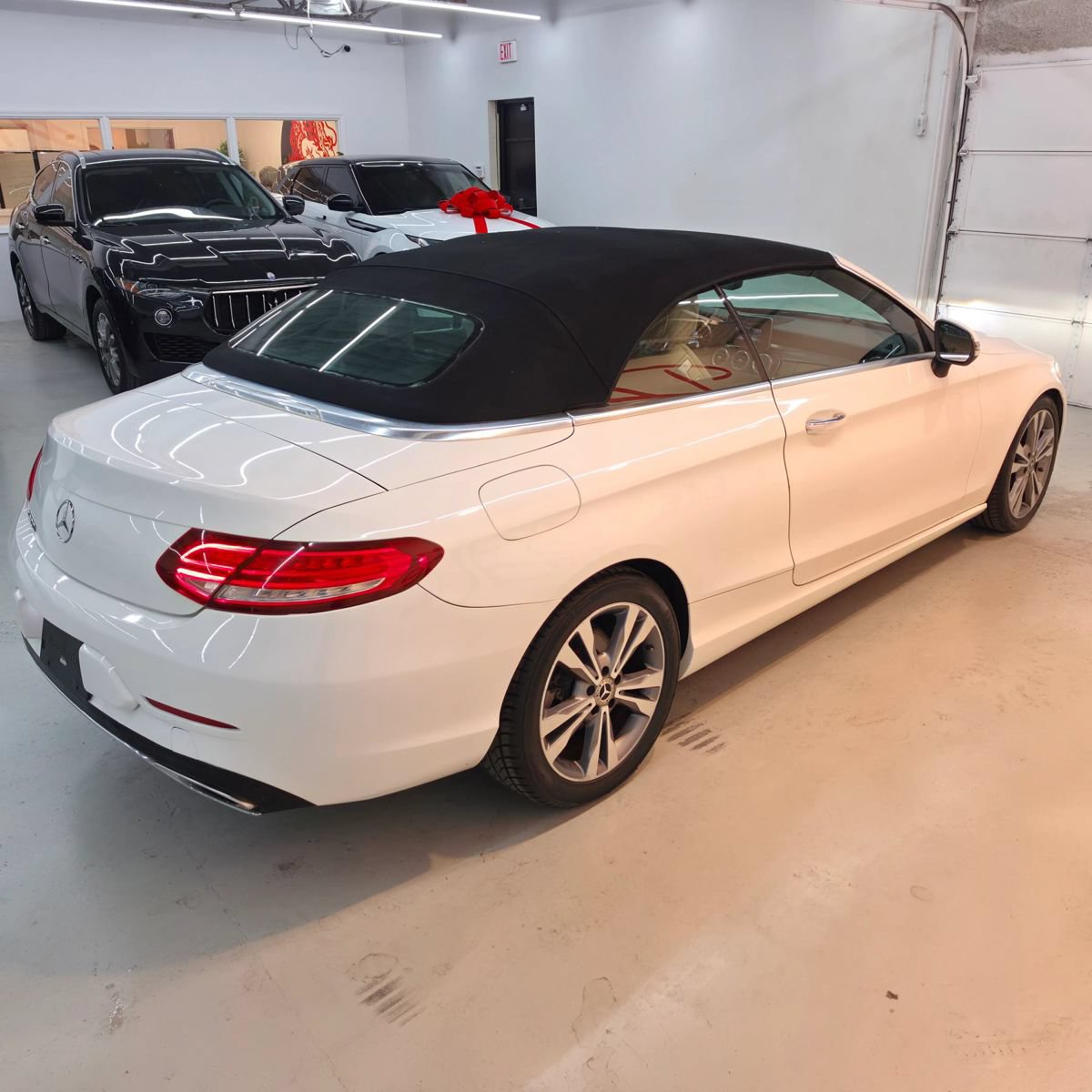 Used 2018 Mercedes-Benz C 300 Cabriolet image 14