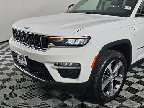 Used 2022 Jeep Grand Cherokee Limited 4xe AWD/4WD image 10