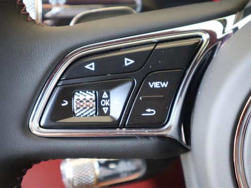 New 2026 Bentley Flying Spur Plug-In Hybrid image 22