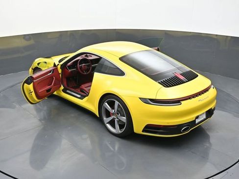 Certified 2024 Porsche 911 Carrera S RWD image 25