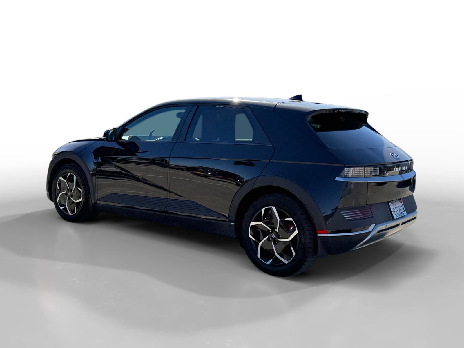 Certified 2024 Hyundai Ioniq 5 SEL AWD/4WD image 3