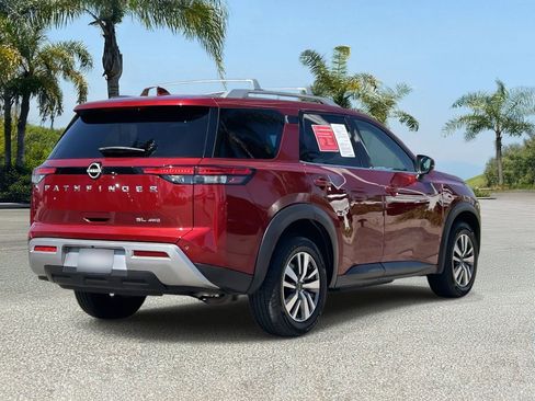 Certified 2023 Nissan Pathfinder SL AWD/4WD image 5