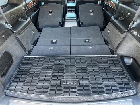 Used 2023 Jeep Grand Cherokee L Summit image 23