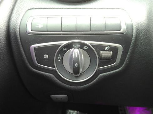 Used 2021 Mercedes-Benz C 63 AMG Coupe image 31