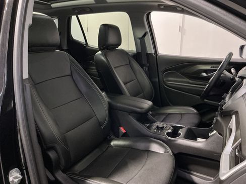 Used 2022 GMC Terrain SLT w/ Tech Package AWD/4WD image 26