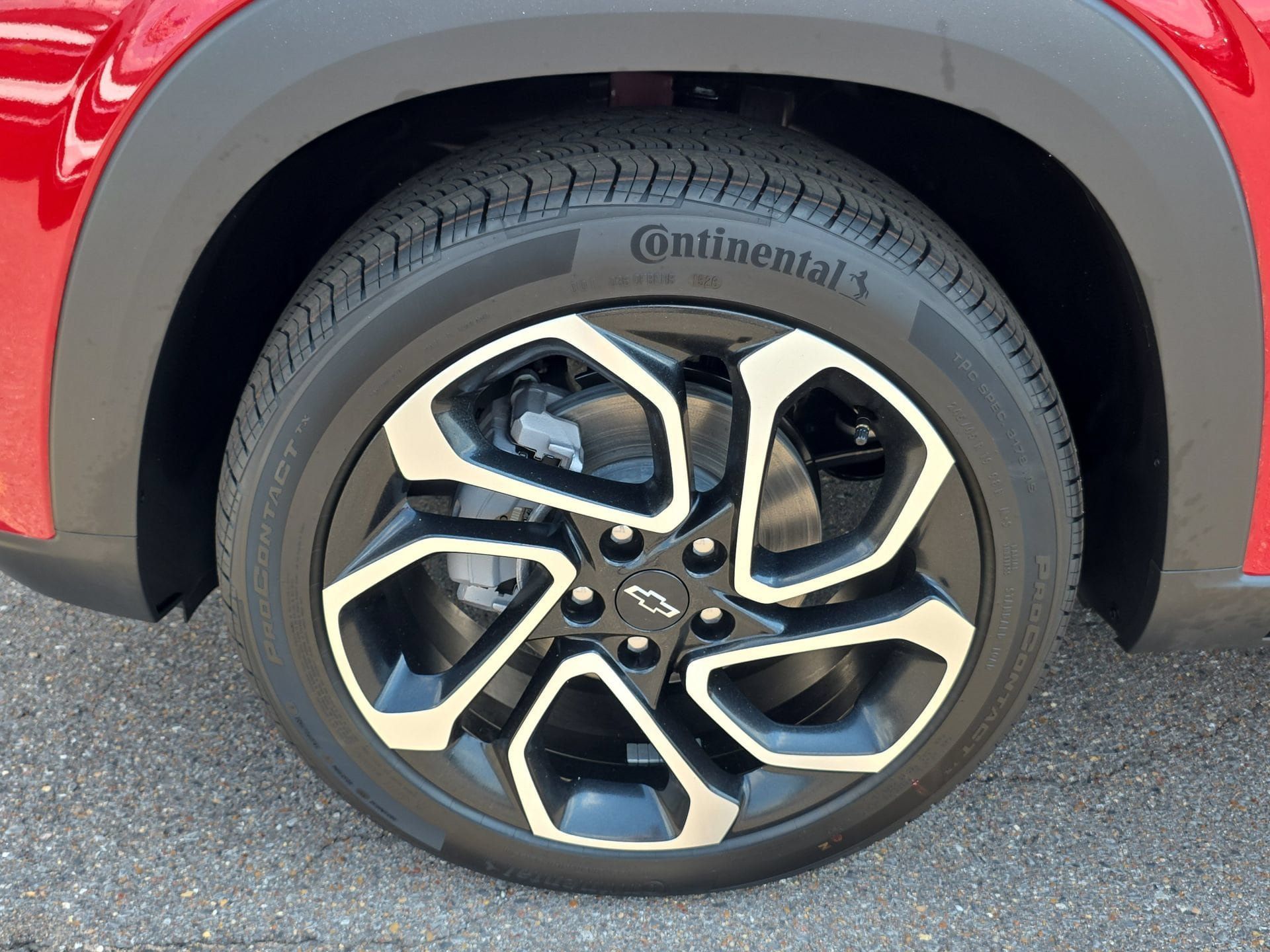 New 2026 Chevrolet Trax RS w/ Driver Confidence Package FWD image 9