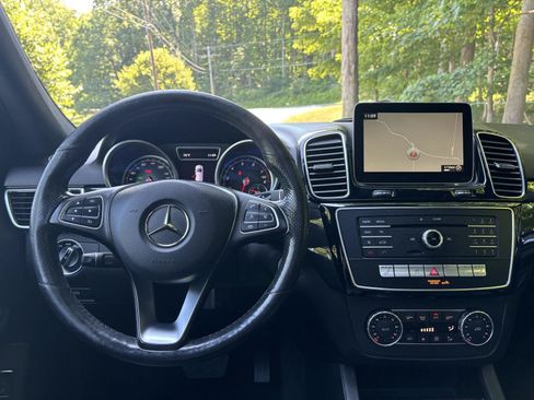 Used 2017 Mercedes-Benz GLE 350 4MATIC image 29